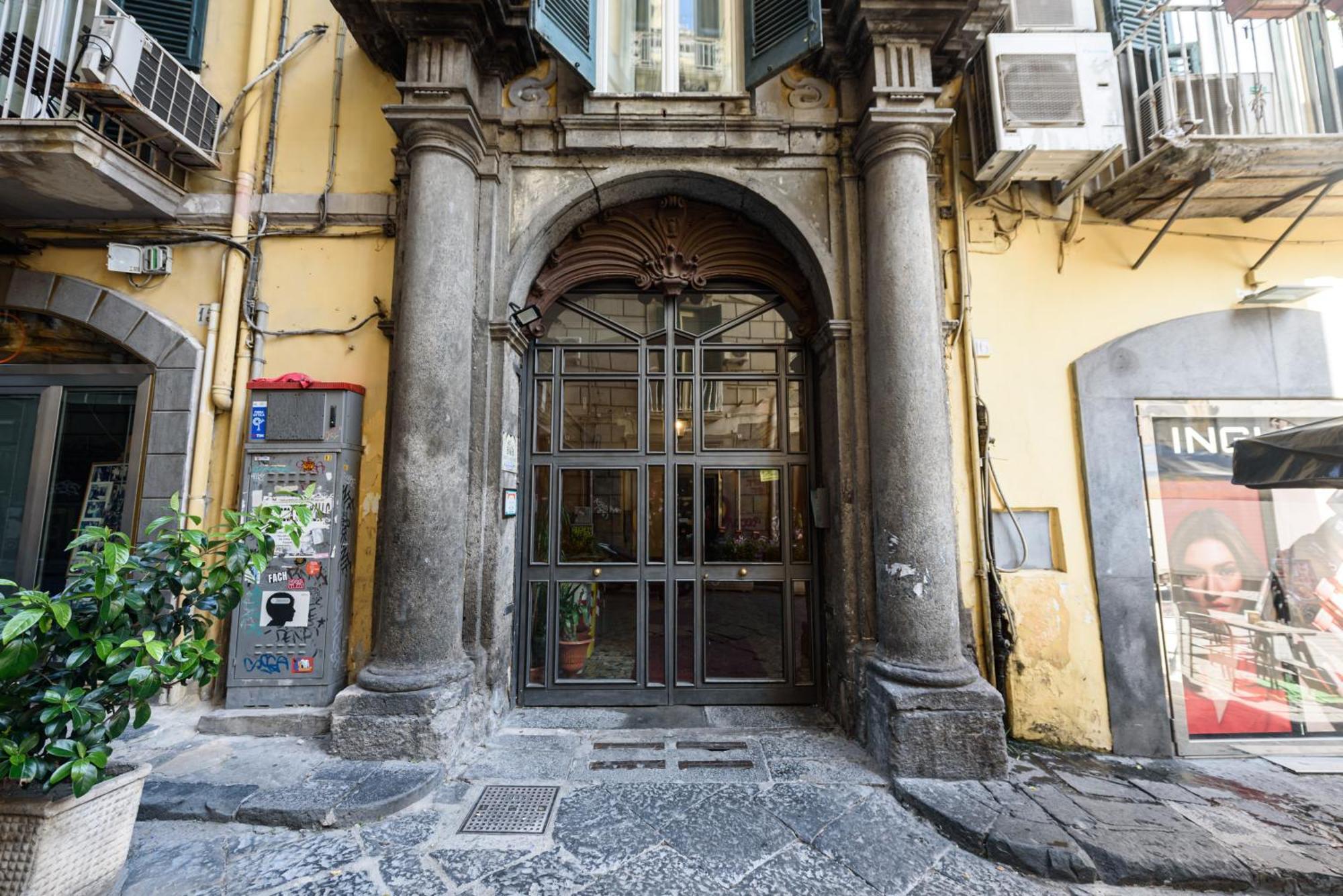 Vico Mastellone 16 Lägenhet Neapel Exteriör bild